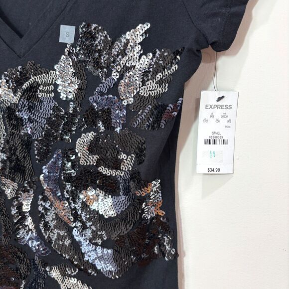 Express NWT Sequined Floral V-neck T-shirt Women S Rockability Y2K Fairy Goth - Picture 2 of 7